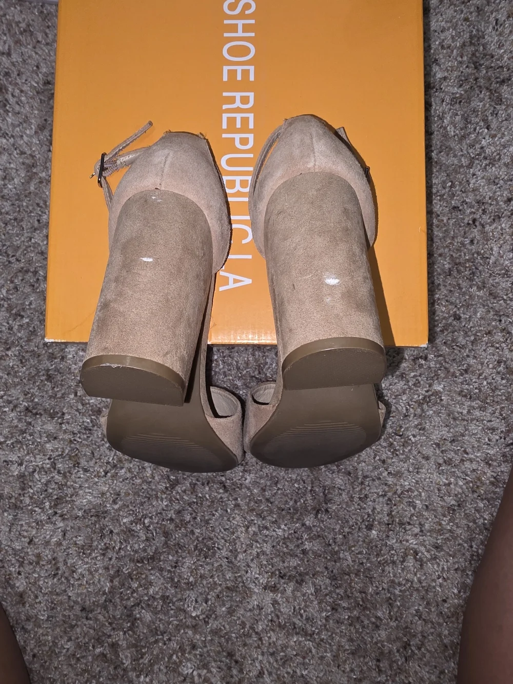 Steve Madden Tan Suede Ankle-Strap Block Heel Sandals
